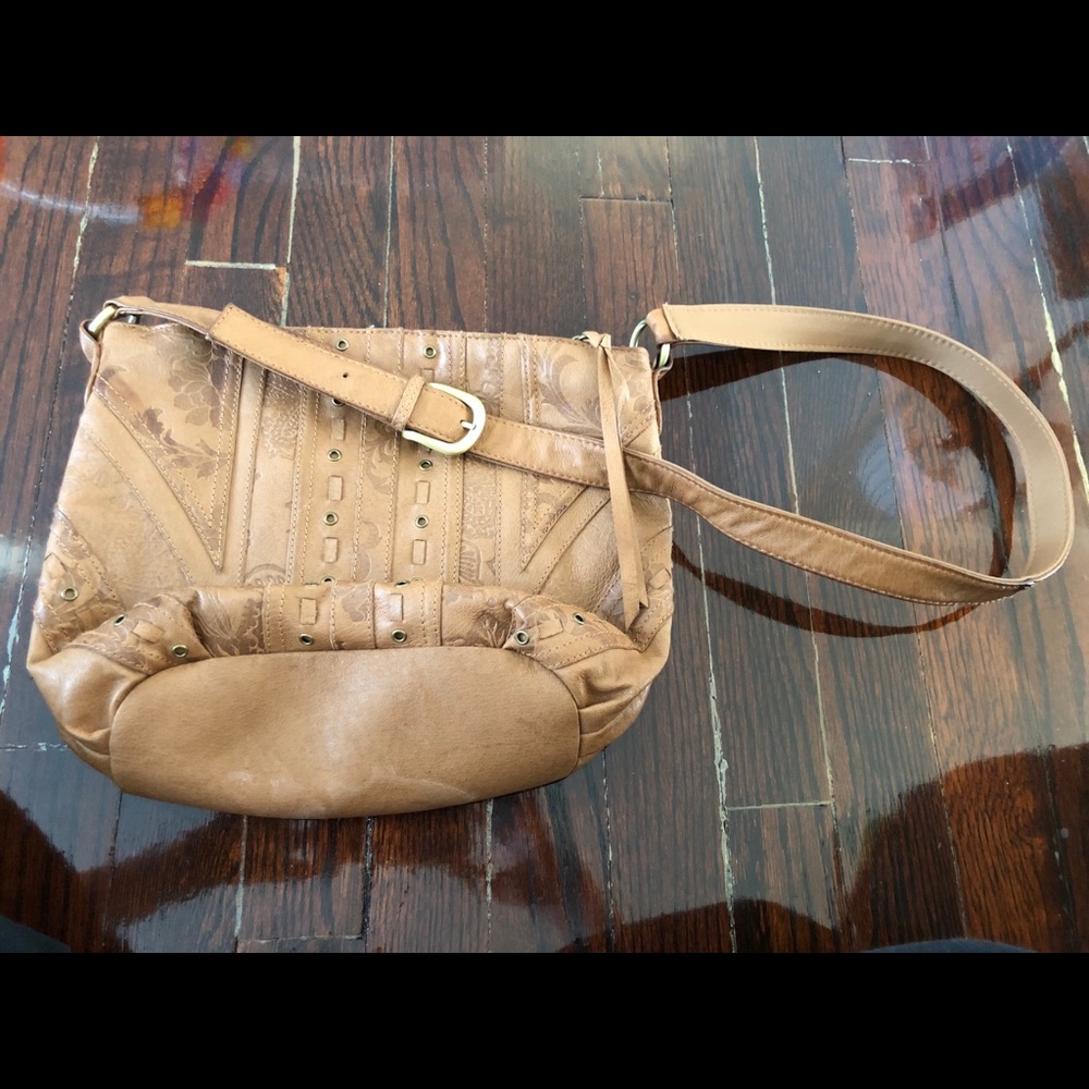 Cabin Creek brown flower derailed purse